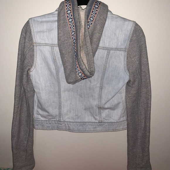 Aeropostale denim jacket - Picture 3 of 3